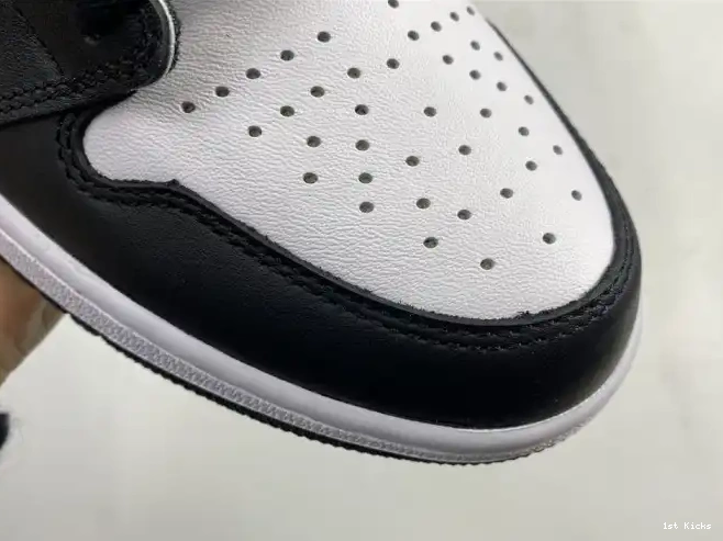 1st Kicks (2014) Black 555088-010 Air Retro Jordan 1 White 0602